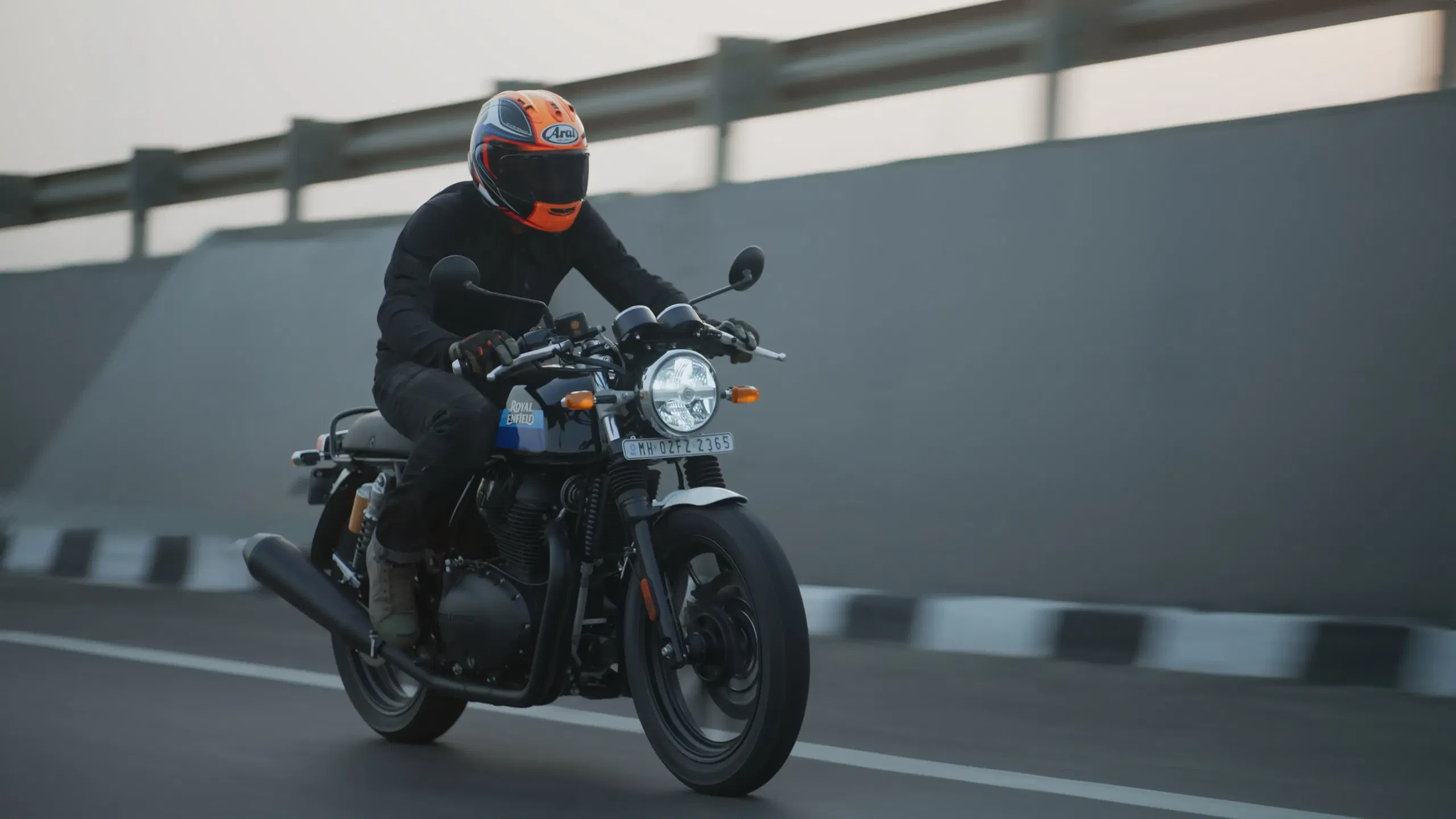 Continental GT 650 exterior 2