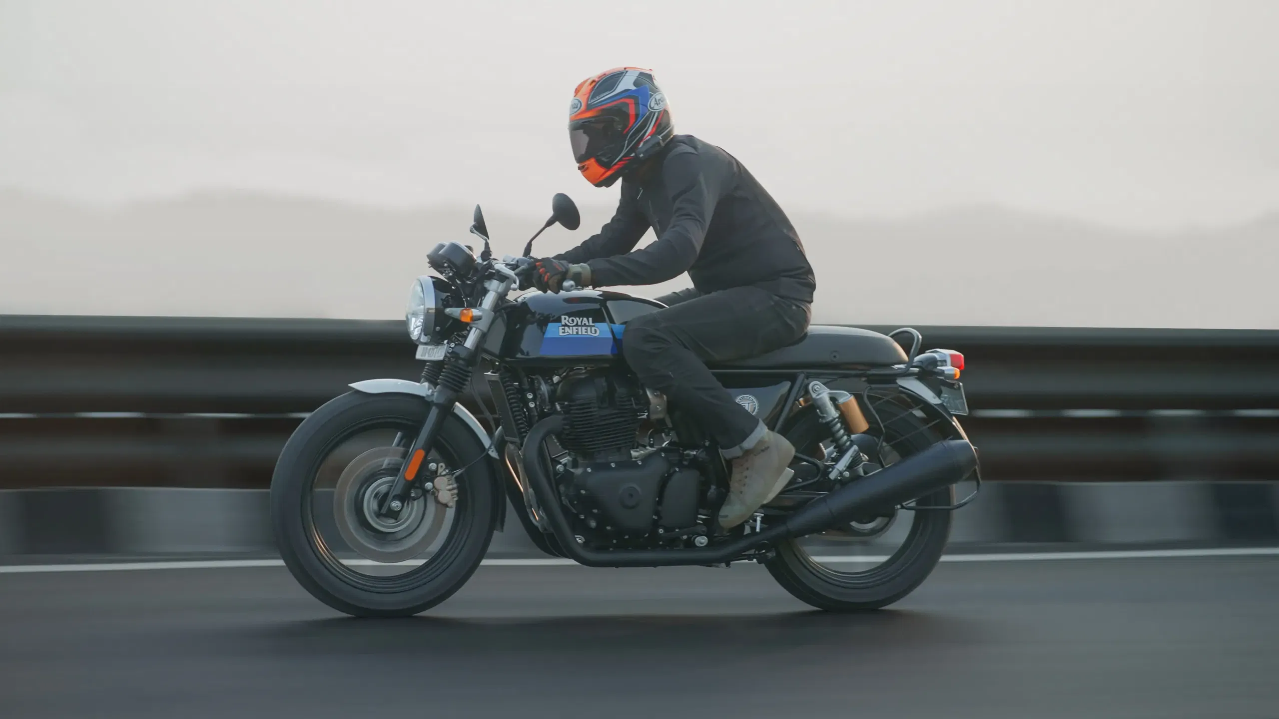 Continental GT 650 24