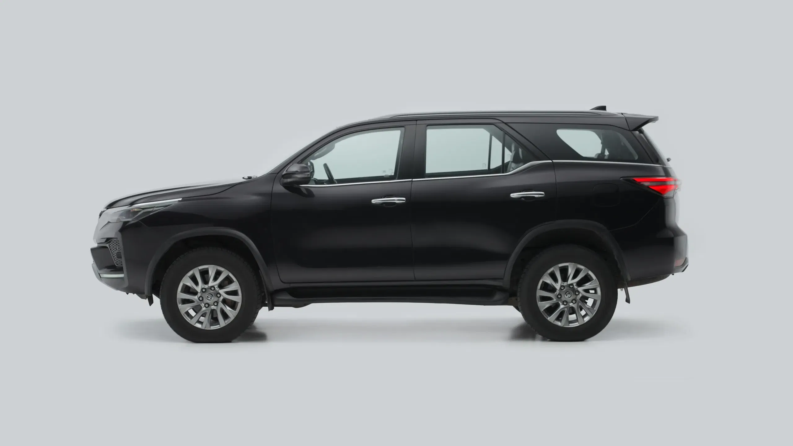 Fortuner 25