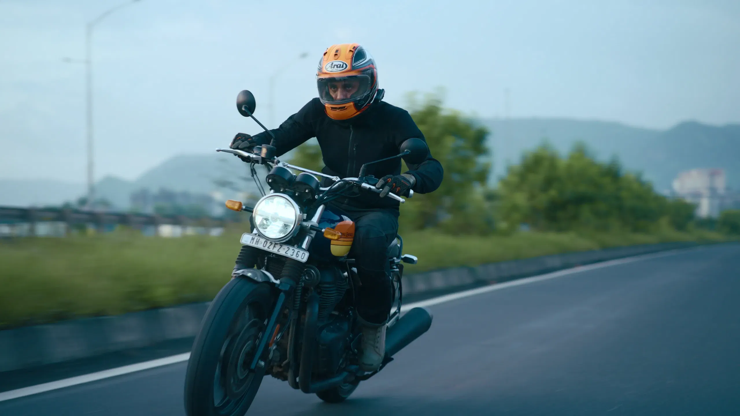 Interceptor 650 exterior 2