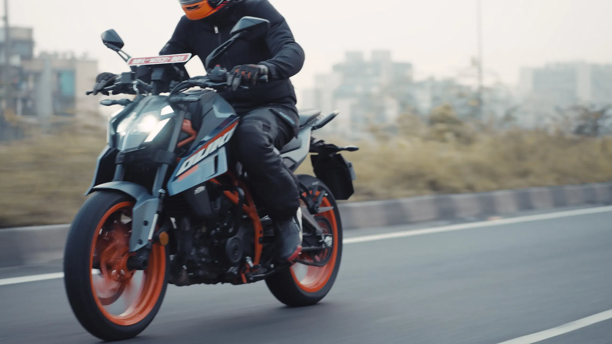 390 Duke  exterior 2