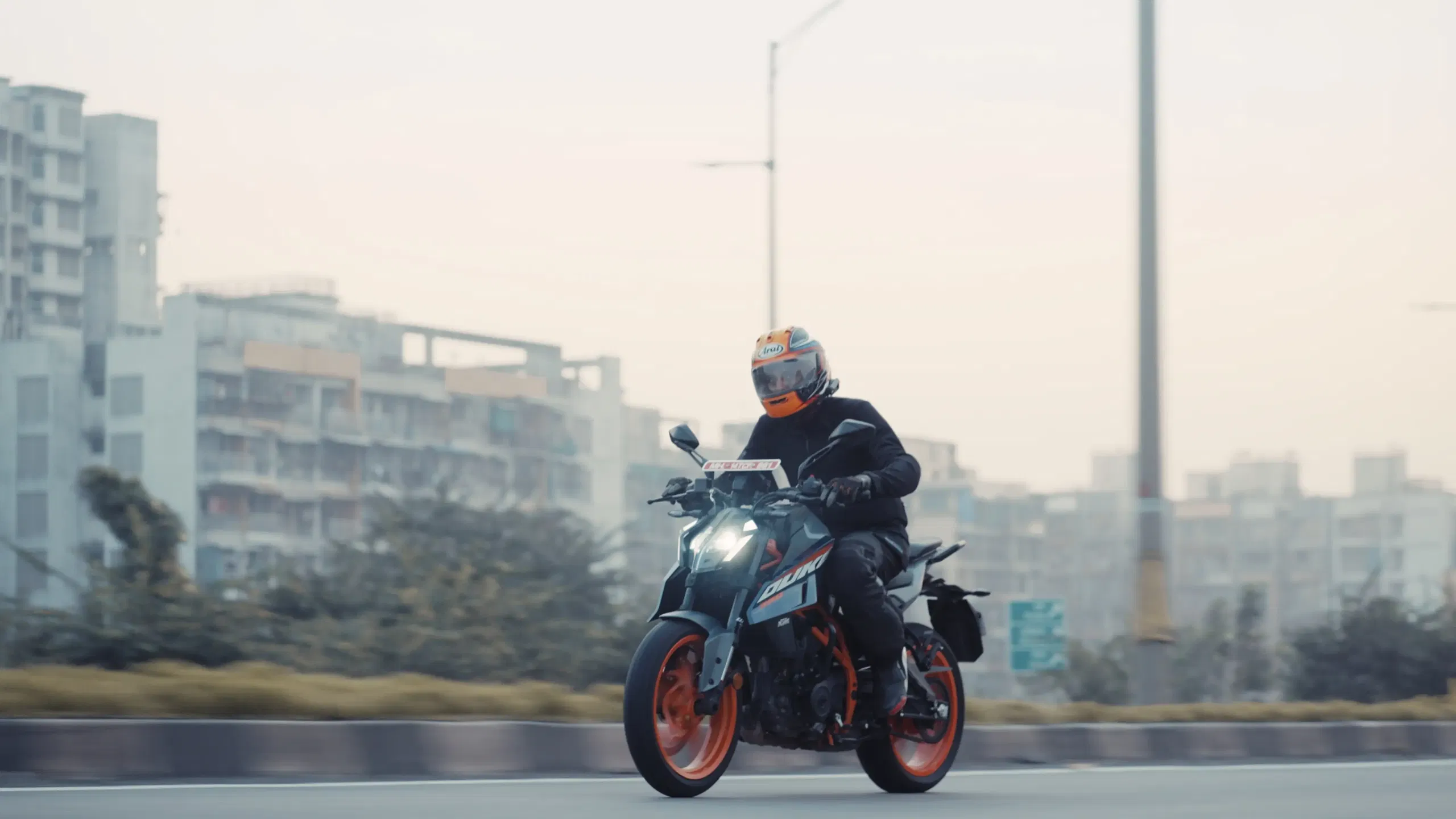 390 Duke  exterior 1