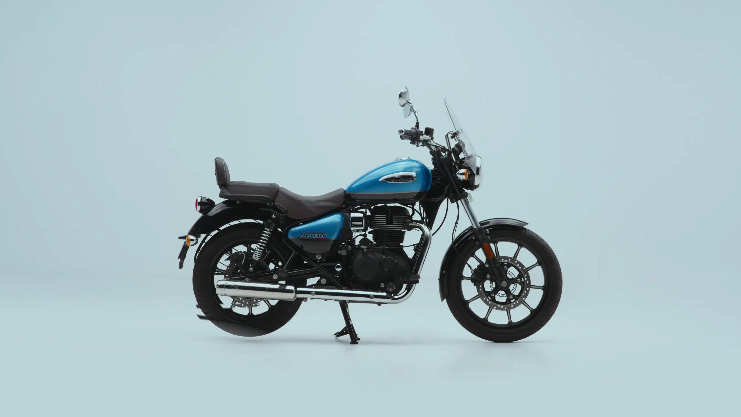 Meteor 350 exterior 1