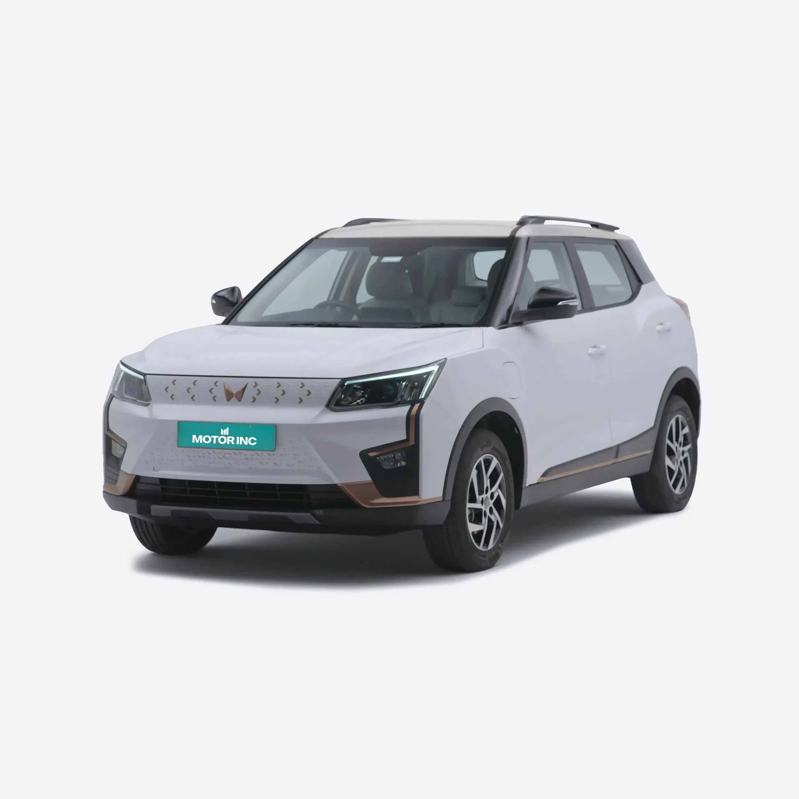 Mahindra XUV400 - Everest White