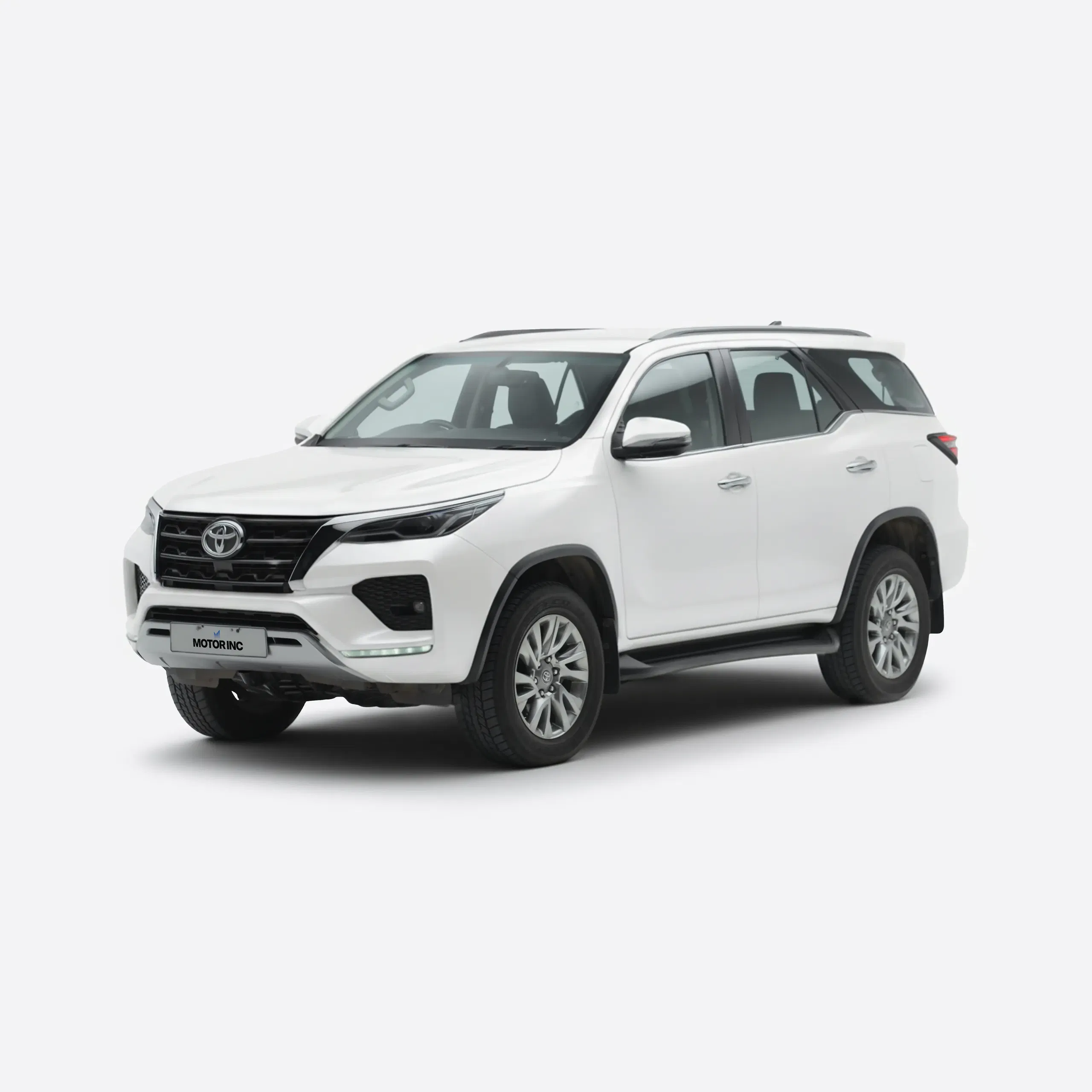 Toyota Fortuner - Super White